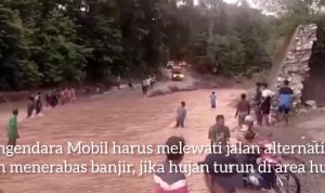 Waspadai Banjir saat Melintasi Sungai di Jalur Alternatif