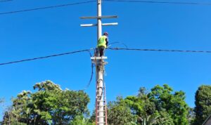Hadiah PLN Dihari Pelanggan Untuk Warga Desa Wontong Maba