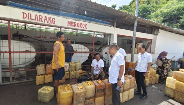 Diduga Permainkan Solar Subsidi, Reskrim Polres Mabar Sidak SPBUN