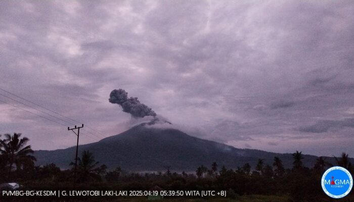 Lewotobi Laki-Laki Erupsi Beruntun di hari Sabtu Vigili Paskah