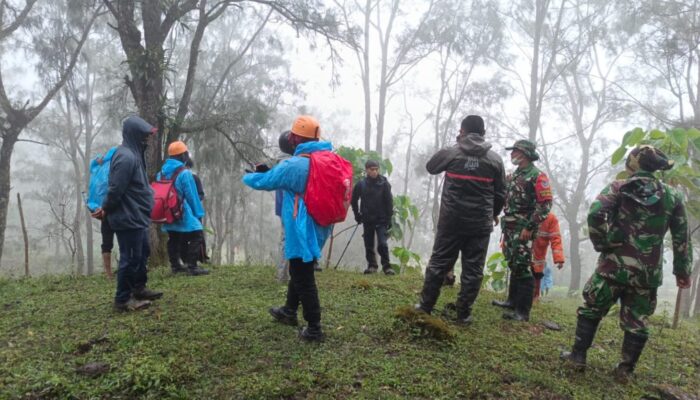 Cuaca Buruk, Dua Pendaki Gunung Babnain di TTU, Hilang