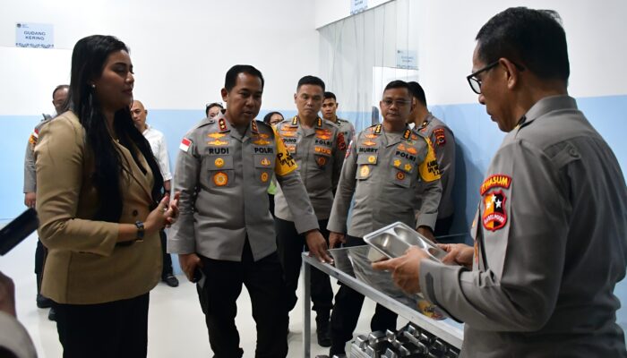 Dapur Polda NTT Siap Layani MBG Bagi 7 Sekolah di Kota Kupang
