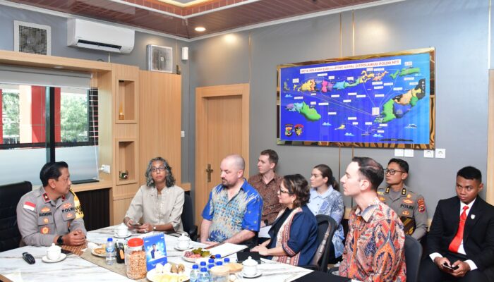 Wakapolda NTT dan  Kedubes Australia/AFP, Bahas Penguatan Kerja Sama Tangani TPPO dan People Smuggling