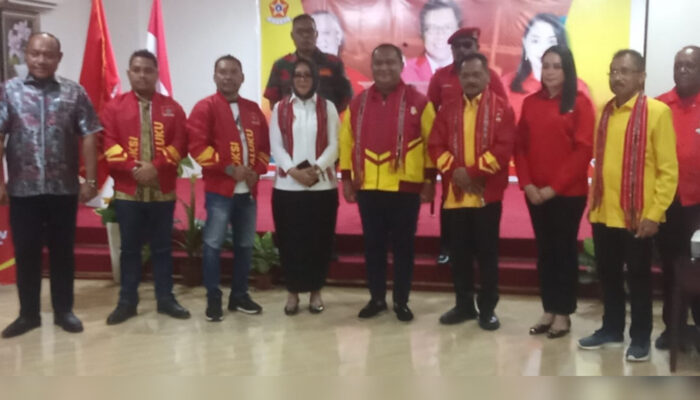 Buka Muscab SOKSI Kota Ambon, RBS Perintahkan Mendukung dan Jaga Wawali Ambon