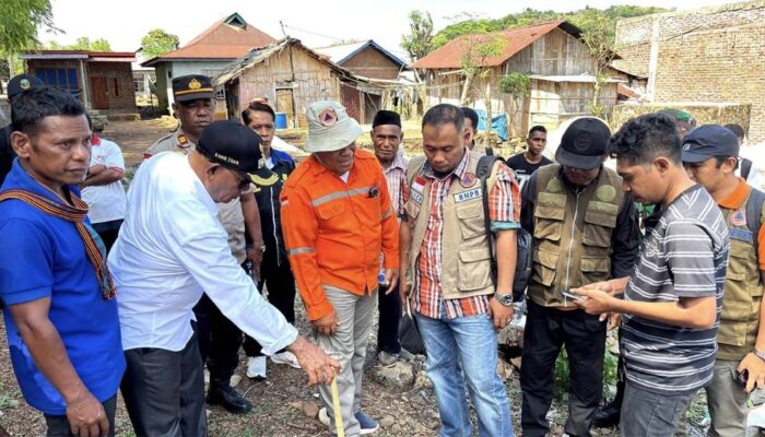 Kejar Pembangunan Sumur Bor Bantuan BNPB, Bupati Lembata Turun Verifikasi Lokasi