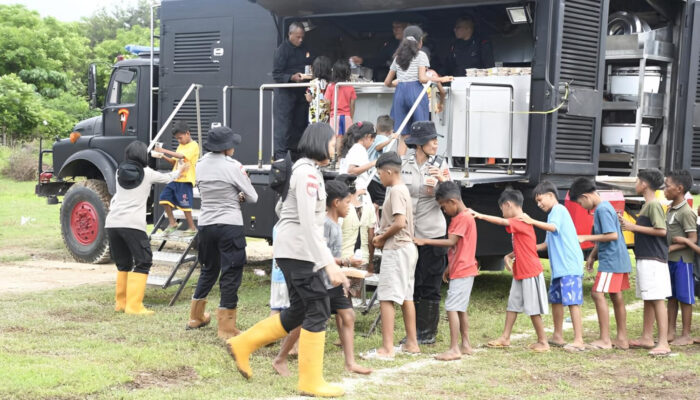 Polda NTT Gelar Latpraops Lilin Turangga 2025, Siapkan Pengamanan Natal 2025 dan Tahun Baru 2026