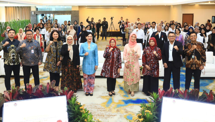 OJK dan Kemenko PMK,  Edukasi Keuangan Bagi Kaum Ibu Untuk Keluarga Sejahtera