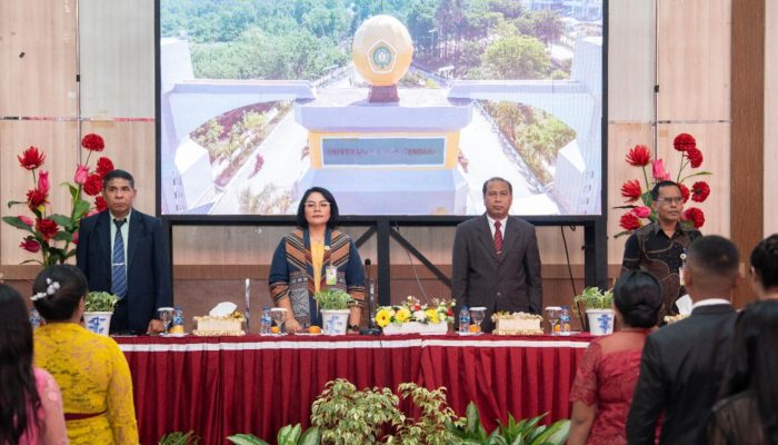 Undana Lantik 2.210 Guru Profesional, Siap Hadapi Era Digital  