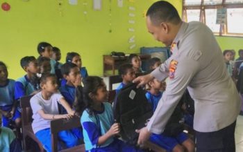 Menembus Pelosok Wukur, Kapolres Sikka Tebar Kepedulian dan Harapan bagi Generasi Penerus Bangsa